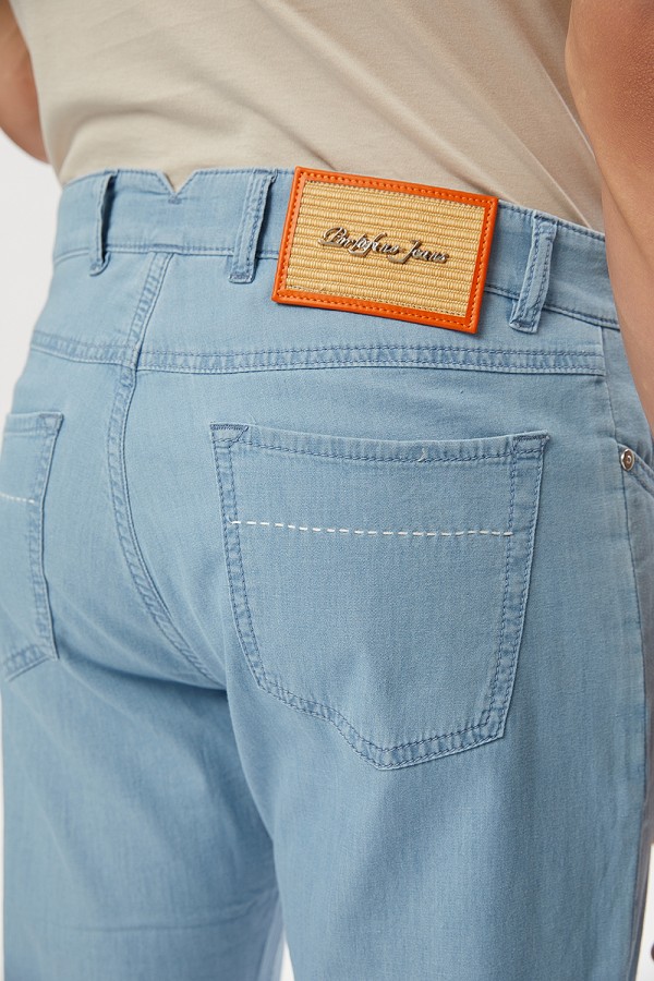 Jean