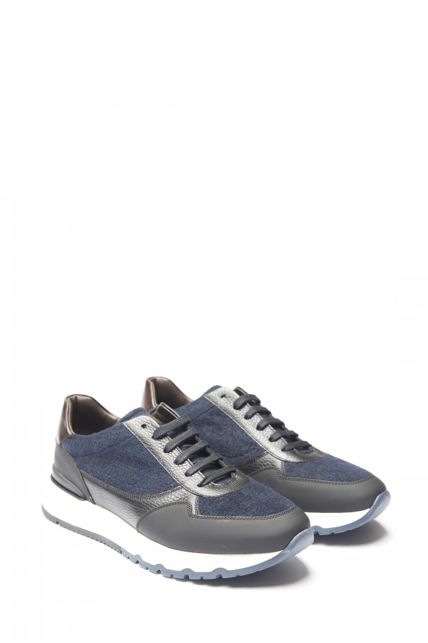 Sneakers Sneakers