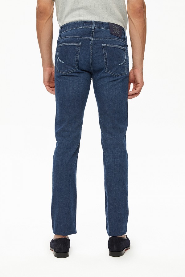 Jean