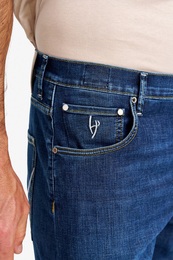 Jean
