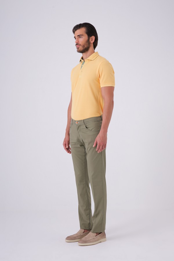Yeşil Renk Jean Kesim Pantolon