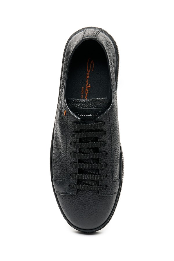 Sneakers Sneakers