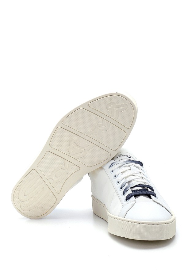 Beyaz Deri Bağcıklı Lastik Taban Sneakers