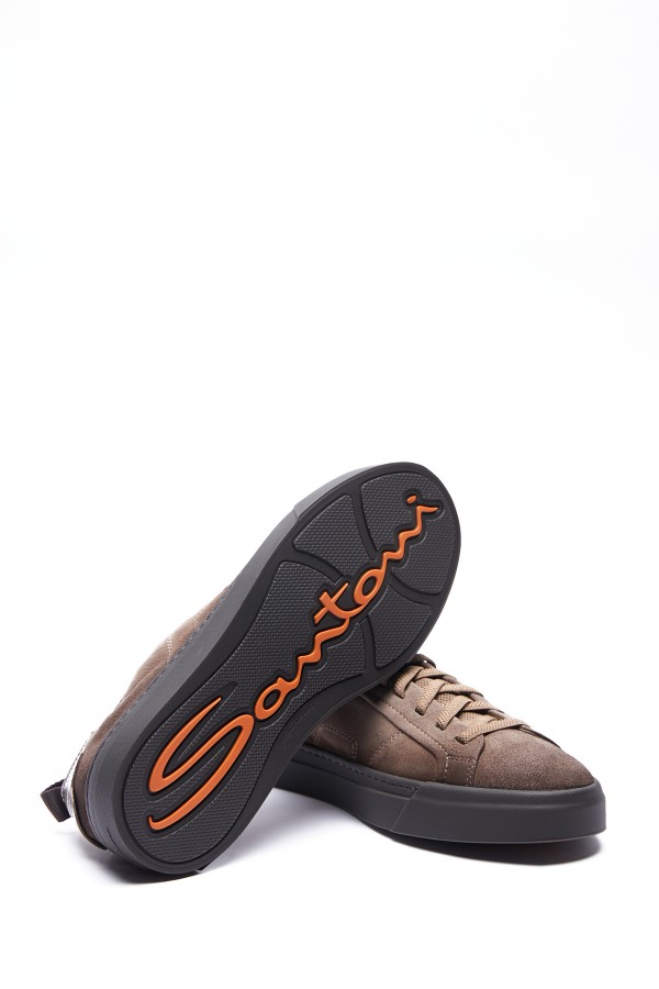 Sneakers Sneakers