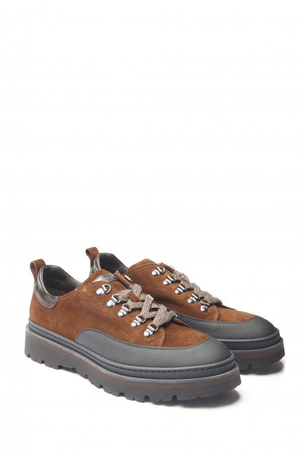 Sneakers Sneakers