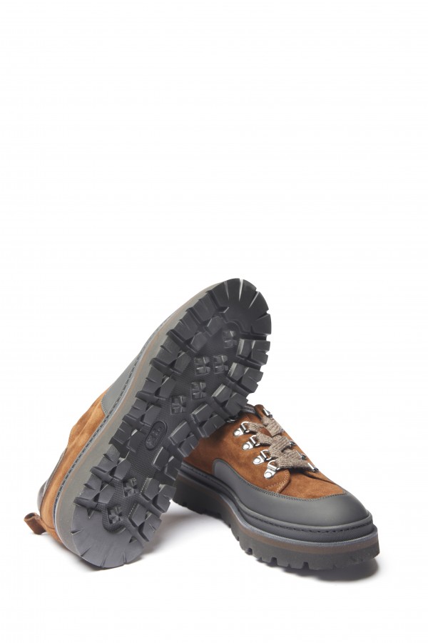 Sneakers Sneakers