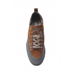 Sneakers Sneakers