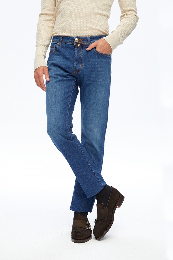 Jean