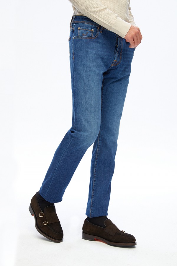 Jean