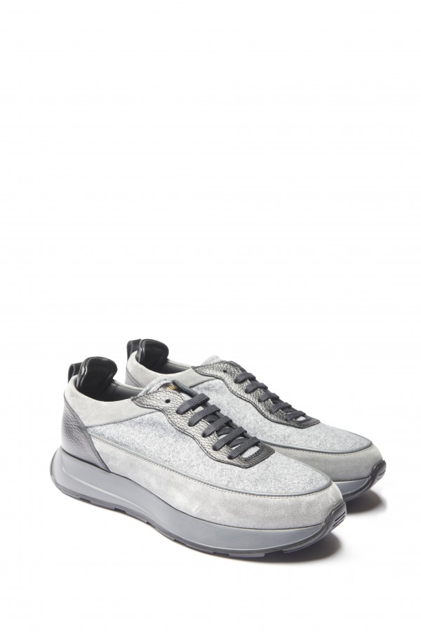 Sneakers Sneakers