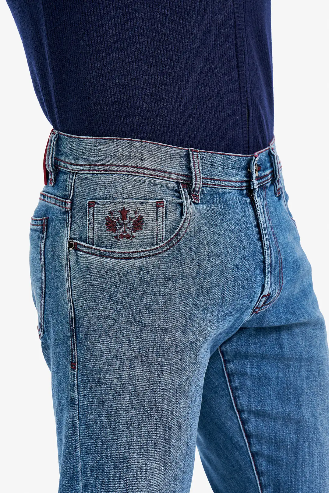 JEAN 4