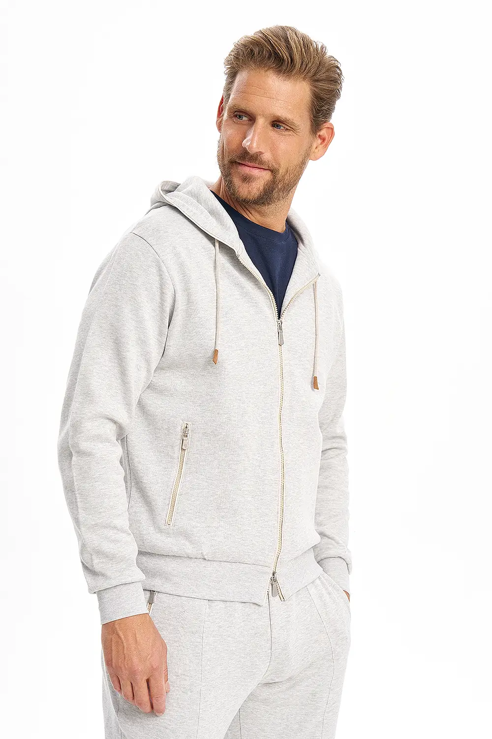 Sweatshirt 2