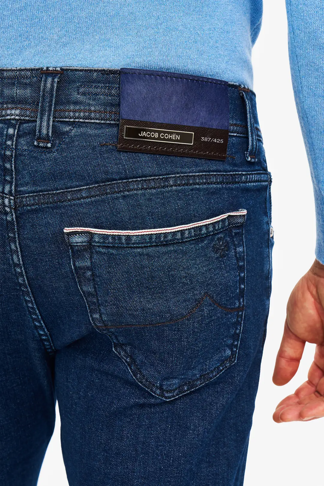 JEAN 4