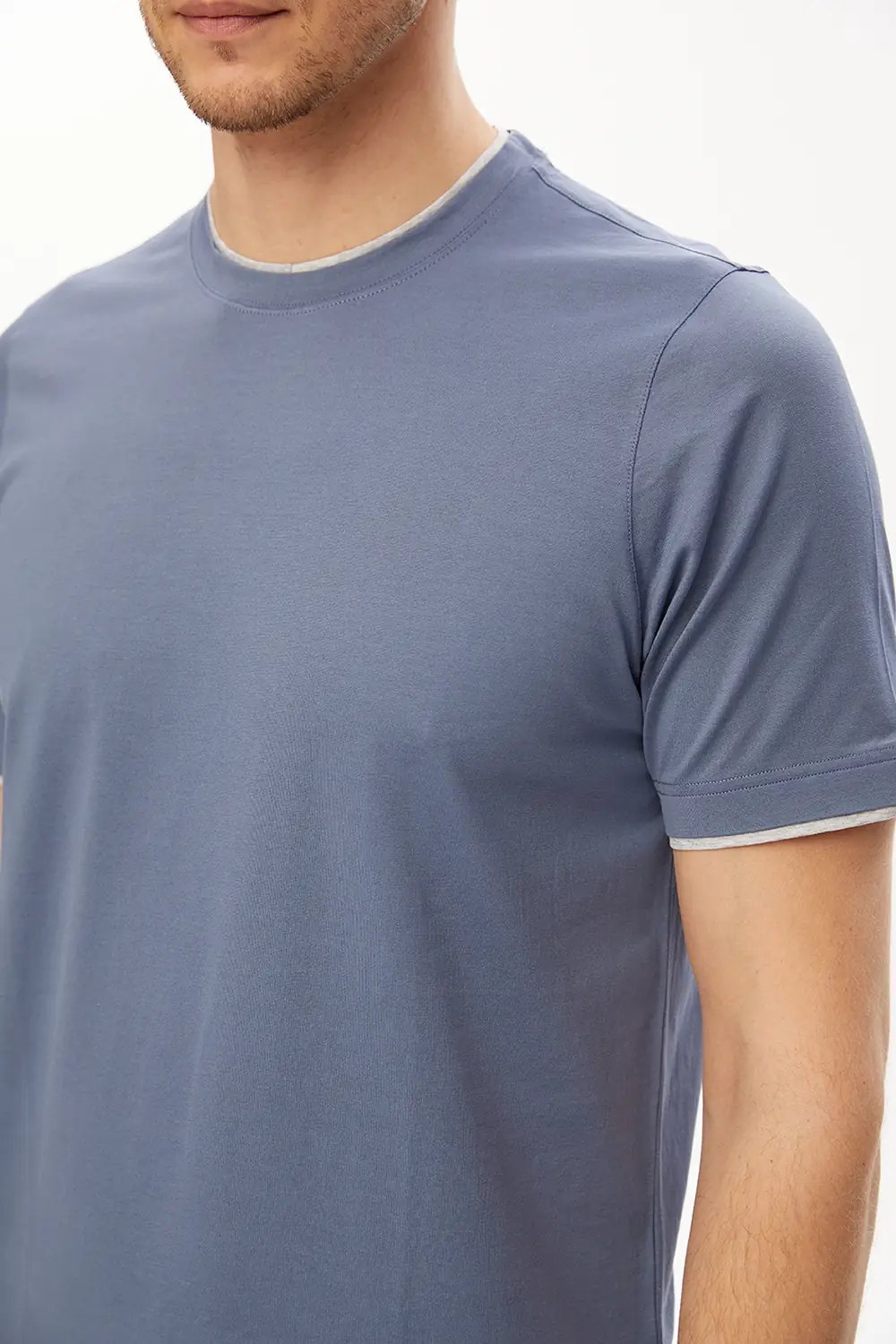 T-Shirt 4