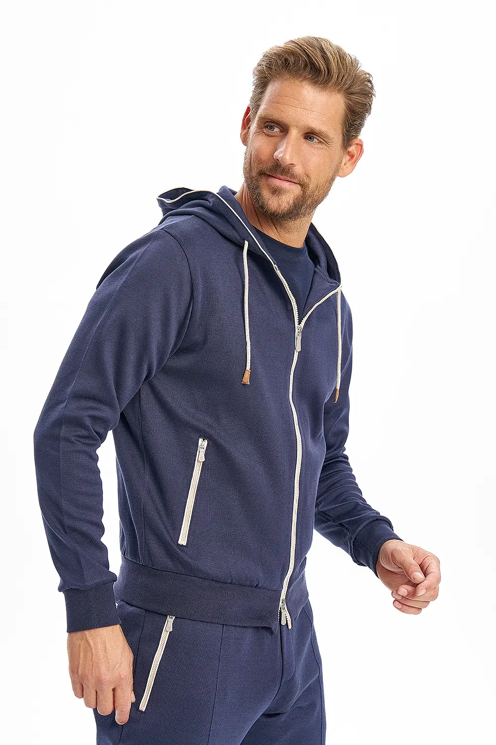 Sweatshirt 2