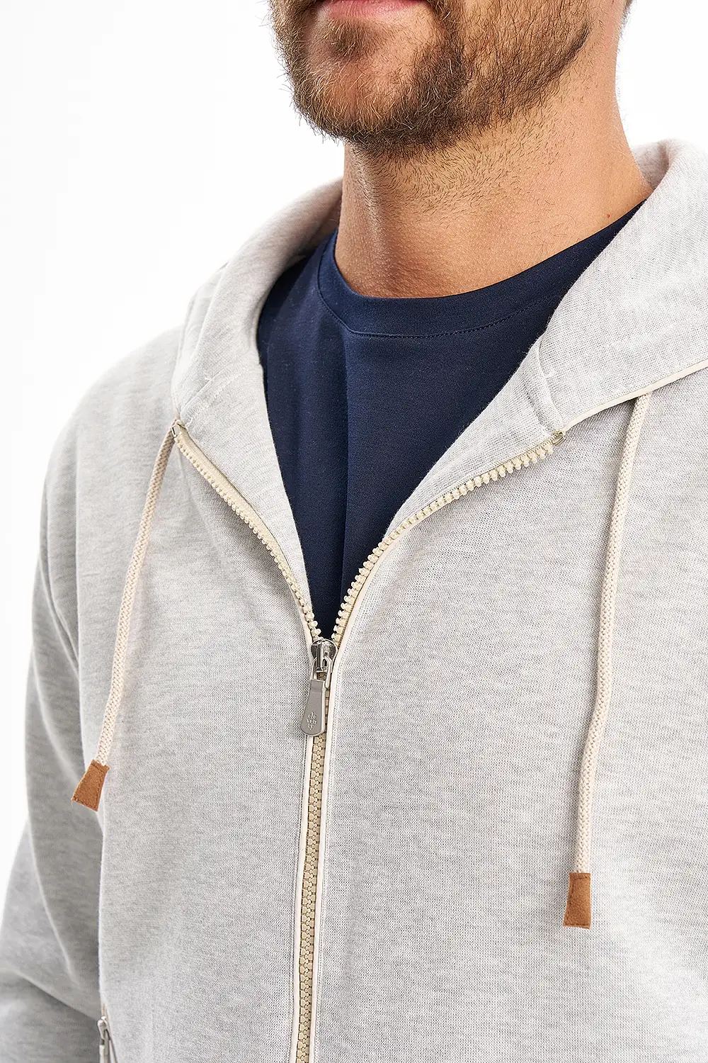 Sweatshirt 4