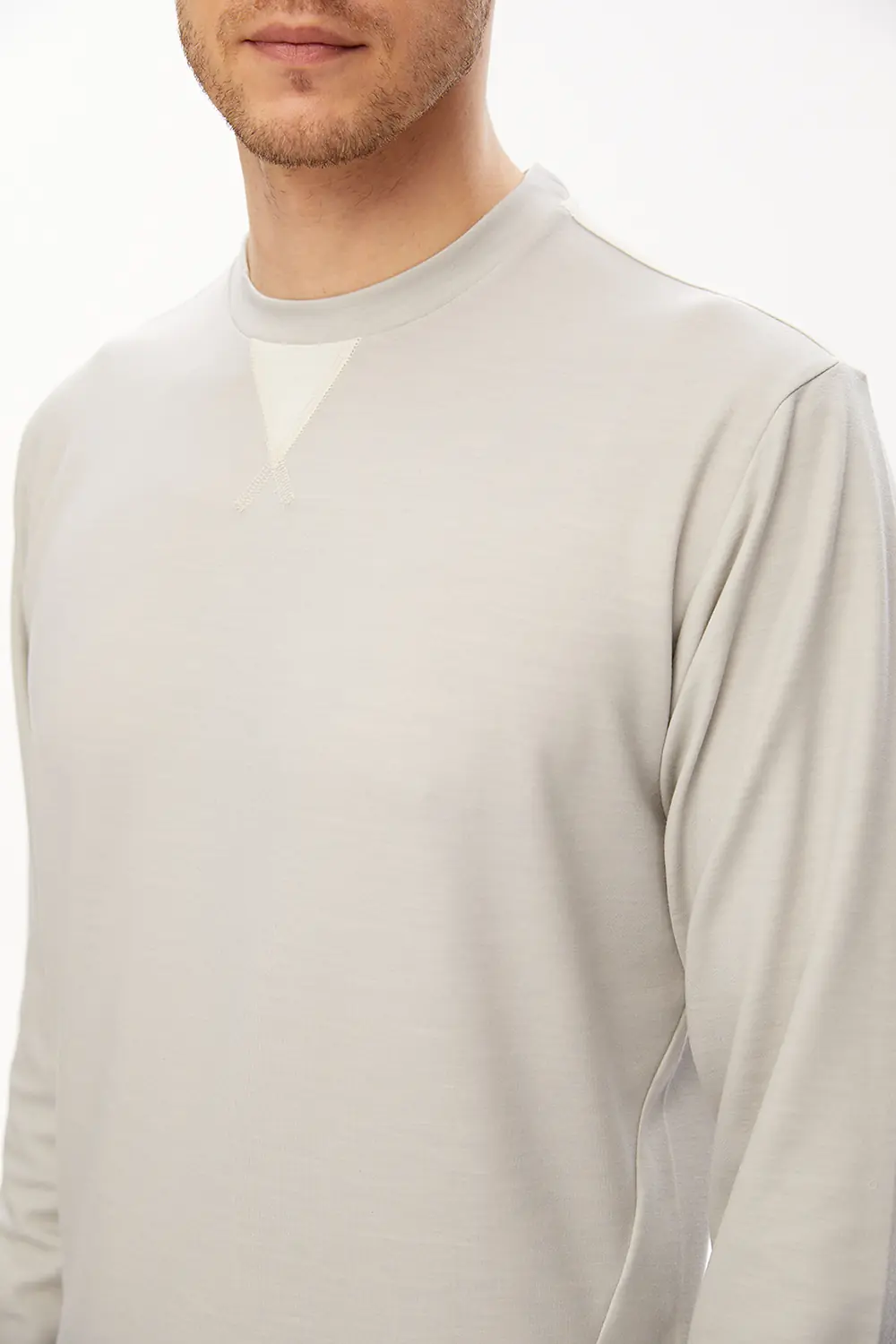 Sweatshirt 5