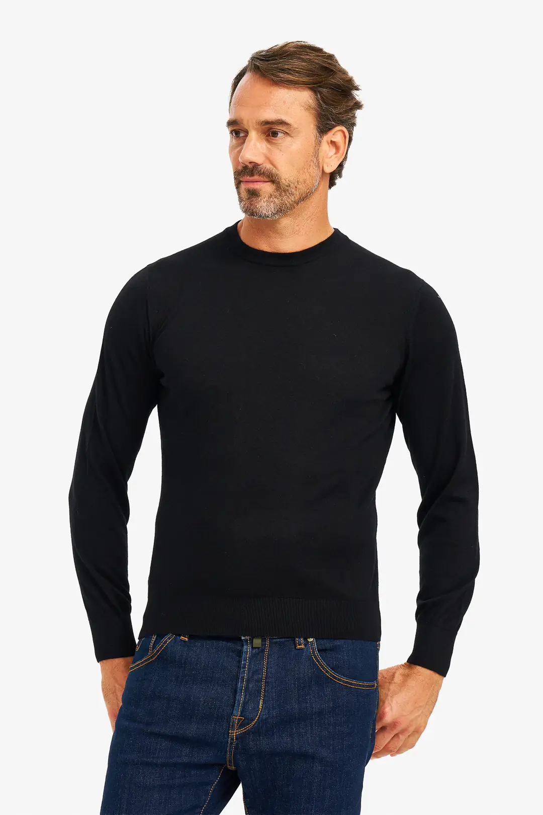 KNITWEAR