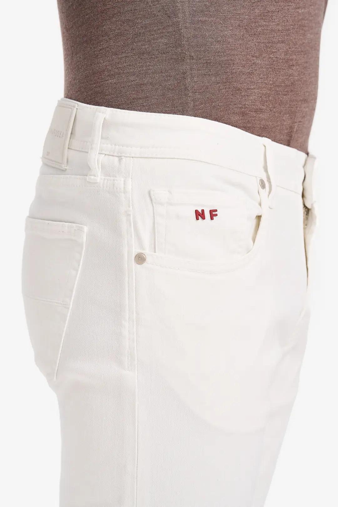 JEAN 5