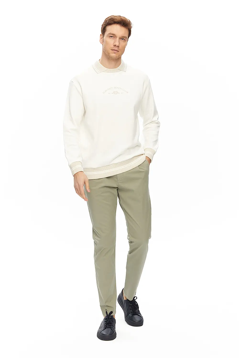Sweatshirt 3
