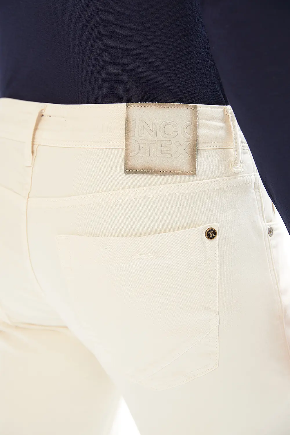 Trousers 4
