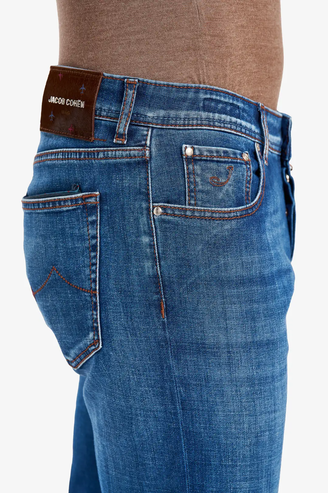 JEAN 5