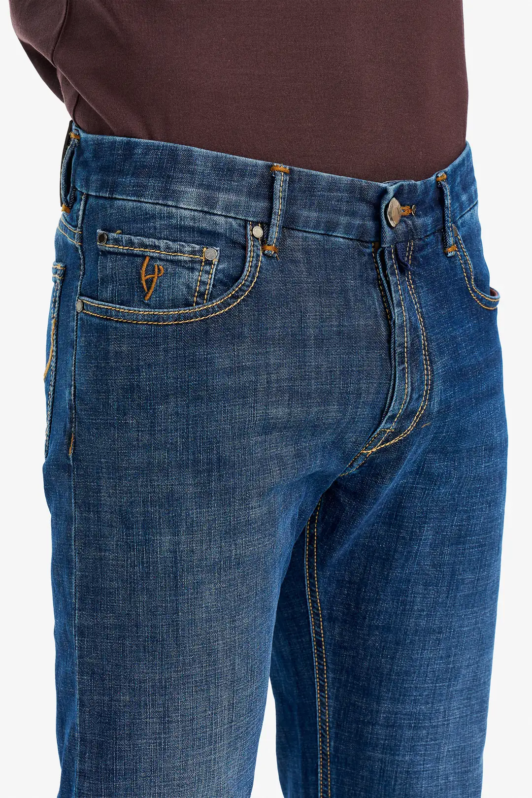 JEAN 4